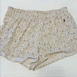 CALIA by Carrie Underwood Cream Speckled Athletic Shorts